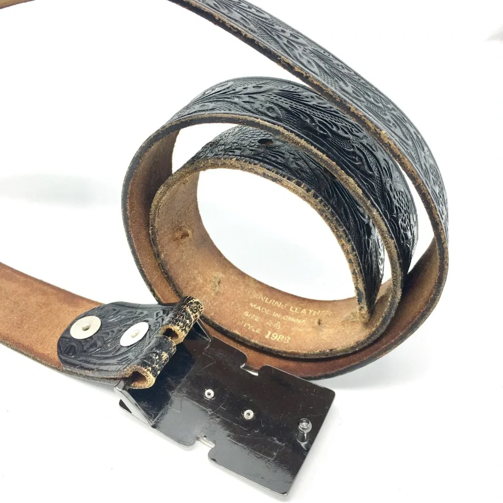 Eagle Italy Metal Buckle vintage leather tooled Belt 44